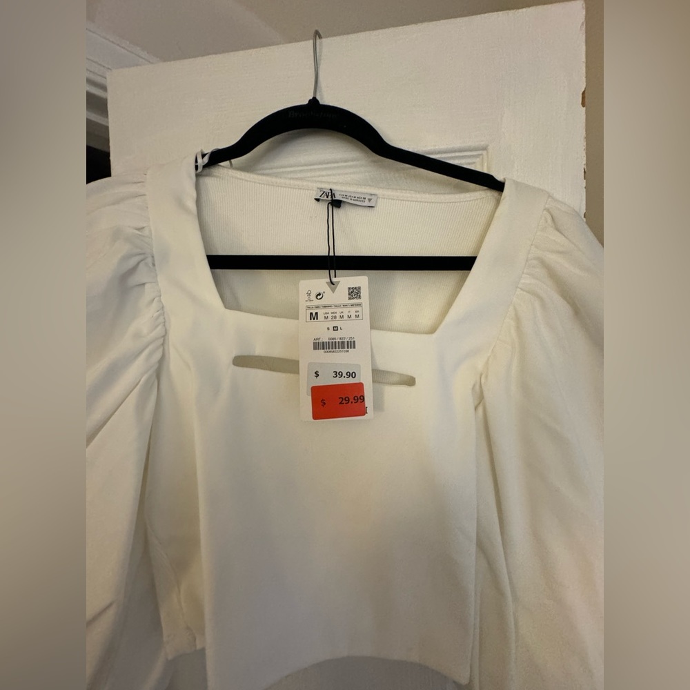 White long sleeve women’s top